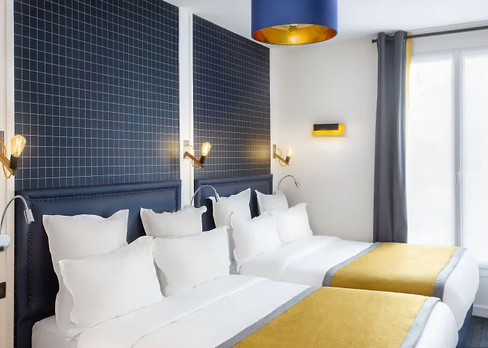 Clarisse Hotel