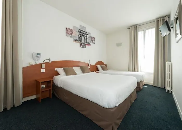 Clarisse Hotel 3*