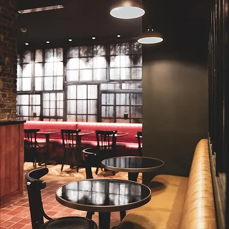 Clarisse Hotel Paris